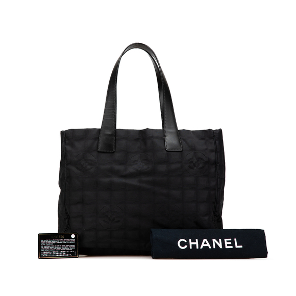 Pre-Loved Chanel New Travel Line Nylon Tote - Picture 12 of 12